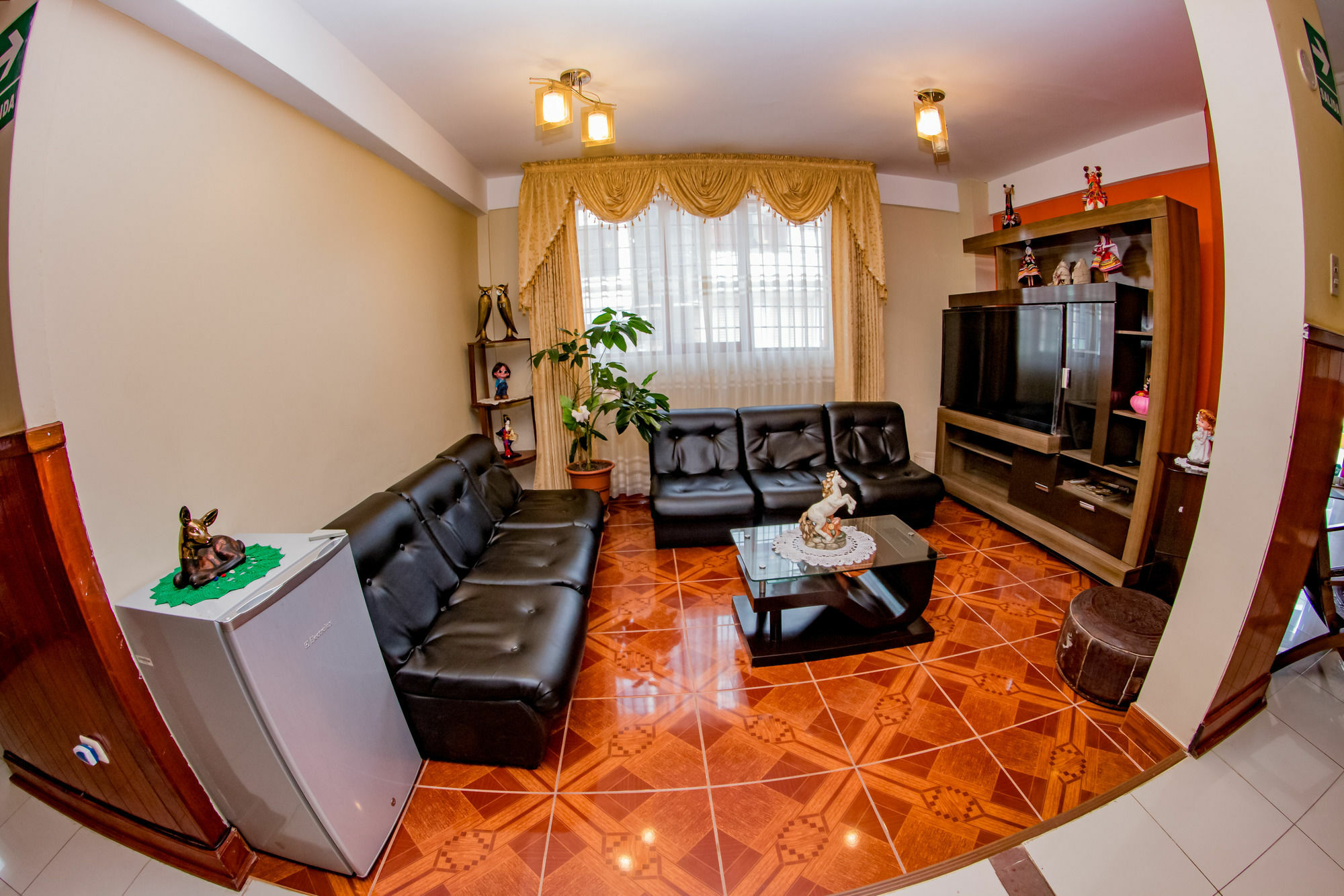 Sonnenthal Bed & Breakfast Cuzco Esterno foto